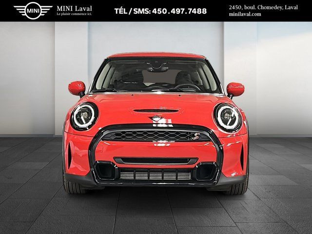 2024 MINI 3 Portes Cooper S | Ligne Première | Accès confort in Cars & Trucks in Laval / North Shore - Image 2