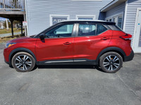 2019 Nissan Kicks SR with only 57K!! Looking for a stylish and well-equipped compact SUV? Check out... (image 1)