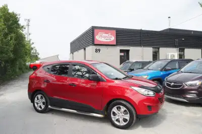 2015 Hyundai Tucson AWD Low km all wheel drive sport utility Financing trades warranty
