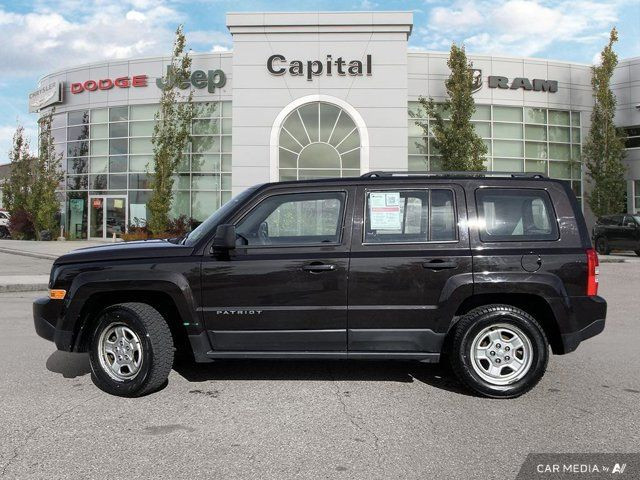 2014 Jeep Patriot Sport | 5-Speed Manual | in Cars & Trucks in Edmonton - Image 2