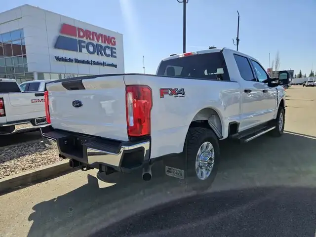 2023 Ford Super Duty F-250 SRW XLT in Cars & Trucks in St. Albert - Image 7