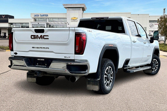 2023 GMC Sierra 3500HD SLT SLT, 6.6L DURAMAX, 8' BOX, CLEAN... in Cars & Trucks in Calgary - Image 2
