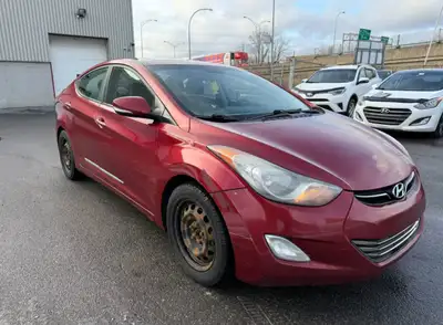 Engine: Moteur à 4 cylindres 1.8L/110CI L/100Km City: 7.2 L/100Km Hwy: 5.2 Safety Equipment Coussins...