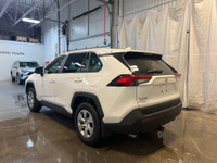6 haut-parleurs, Caméra de recul 6 Speakers, Rearview Camera Engine: 203 L/100Km City: 8.8 L/100Km H... (image 5)