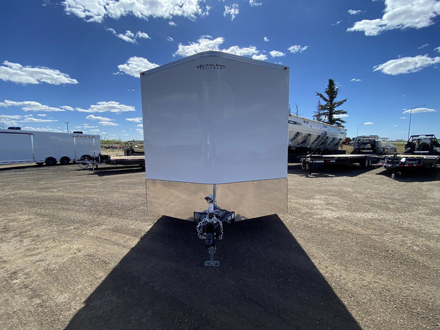 2026 Royal Cargo LCHT52-818V-86 Enclosed Cargo Trailer in Cargo & Utility Trailers in Lethbridge - Image 3