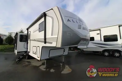 MVSA #40458 Specifications and Features: Length (ft): 32'11 Width (ft): 8'5 Height (ft): 12'2 GVWR (...