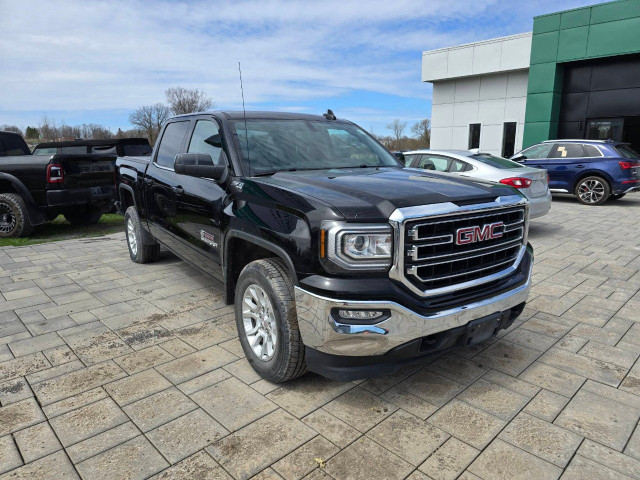 2017 GMC Sierra 1500 in Cars & Trucks in Ottawa - Image 3