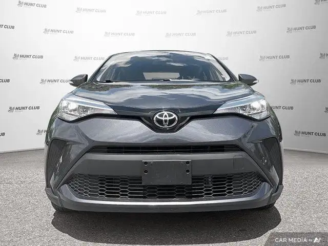 2022 Toyota C-HR in Cars & Trucks in Ottawa - Image 11