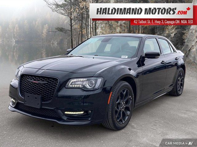 2022 Chrysler 300 300S in Cars & Trucks in Hamilton