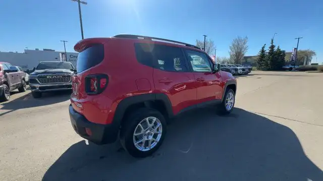 2023 Jeep Renegade North | Heated Seats in Cars & Trucks in Edmonton - Image 4