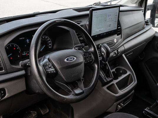 2022 Ford Transit 13 PASSENGER T-350 |AWD |BACKUP|CLEAN CARFAX in Cars & Trucks in City of Toronto - Image 4