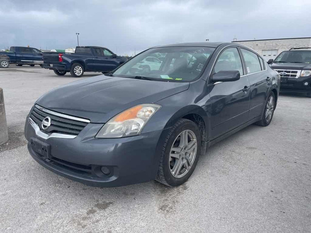 2007 Nissan Altima in Cars & Trucks in Barrie