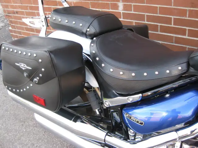 2012 Suzuki Boulevard C50T in Street, Cruisers & Choppers in City of Toronto - Image 6