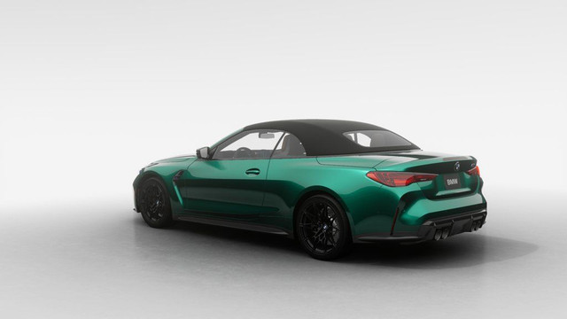 2026 BMW M4 Competition Cabriolet | Premium | Freins Composites dans Autos et camions  à Ville de Montréal - Image 2