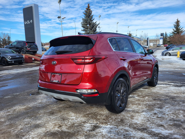 2022 Kia Sportage EX HEATED SEATS/STEERING WHEEL, PANORAMIC SUNR in Cars & Trucks in Calgary - Image 4