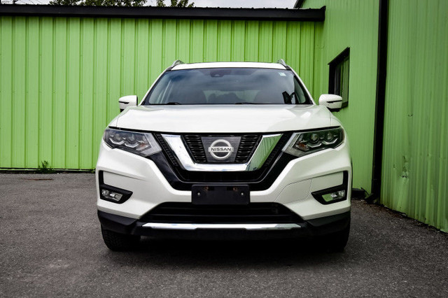2017 Nissan Rogue SL Platinum • SUNROOF • NAV • HEATED LEATHER in Cars & Trucks in Kingston - Image 4