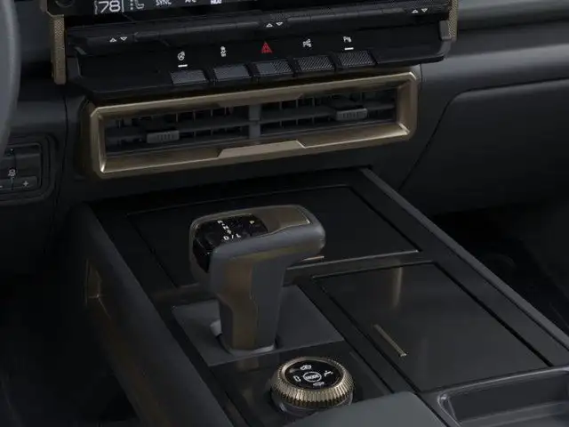 2025 GMC HUMMER EV SUV 2X 4WD in Cars & Trucks in Edmonton - Image 24