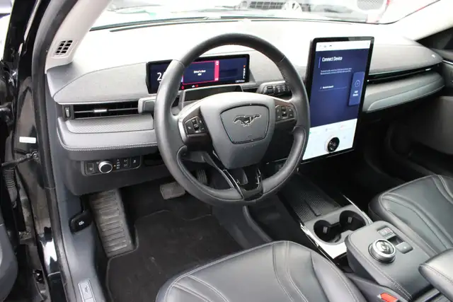 2022 Ford Mustang Mach-E in Cars & Trucks in Oakville / Halton Region - Image 10