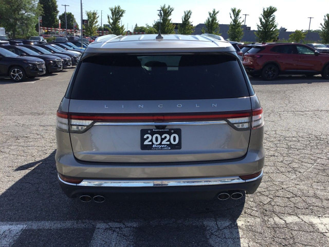 2020 Lincoln Aviator in Cars & Trucks in Oshawa / Durham Region - Image 4