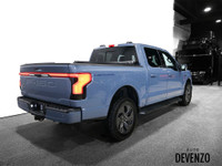 PDSF 97,625$, 2023 Ford F-150 4WD Lightning Lariat 100% Electric, Azure Grey Metallic Tri-Coat on Gr... (image 2)