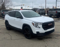 Check out this vehicle's pictures, features, options and specs, and let us know if you have any ques... (image 6)
