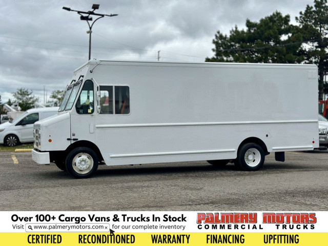 2015 Ford F-59 Commercial Stripped Chassis Step Van Gas + Shelve in Cars & Trucks in Mississauga / Peel Region