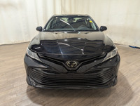 Locally Owned Vehicle! The 2019 Toyota Camry LE in sleek black with front-wheel drive delivers a bal... (image 1)