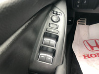 4DR, SEDAN, AUTO Engine: UNKNOWN L/100Km City: 8.2 L/100Km Hwy: 6.8 Safety Equipment Electronic Stab... (image 6)