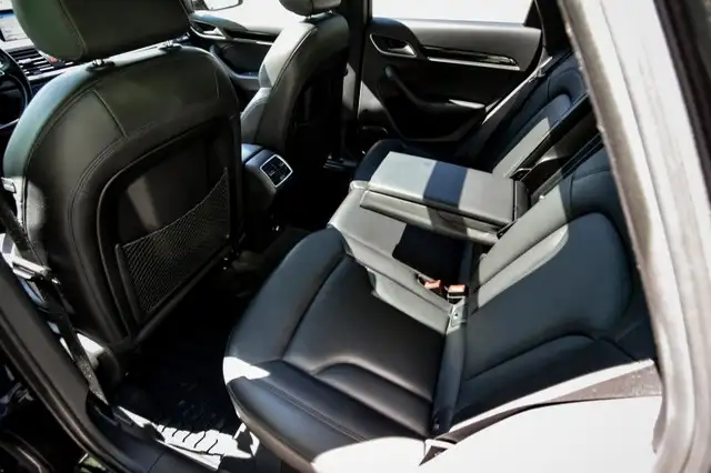 2018 Audi Q3 2.0 TFSI quattro Technik • SUNROOF • BOSE AUDIO • N dans Autos et camions dans Kingston - Image 35