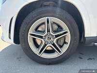 This Mercedes-Benz GLE boasts a Intercooled Turbo Gas/Electric I-6 3.0 L/183 engine powering this Au... (image 8)