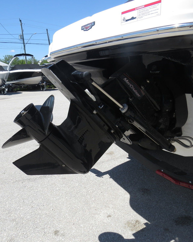 2025 Chaparral SSI 21 in Powerboats & Motorboats in Barrie - Image 4