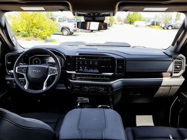 2025 Chevrolet Silverado 1500 LT Trail Boss in Cars & Trucks in Strathcona County - Image 31