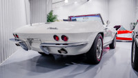 Debuted in October 1962, featuring sleek lines derived from GM styling chief Bill Mitchell’s victori... (image 6)