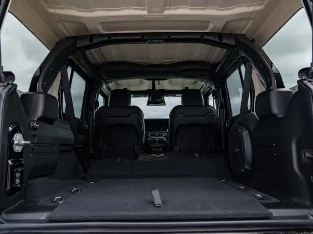 2025 Jeep Wrangler Sahara in Cars & Trucks in Barrie - Image 9