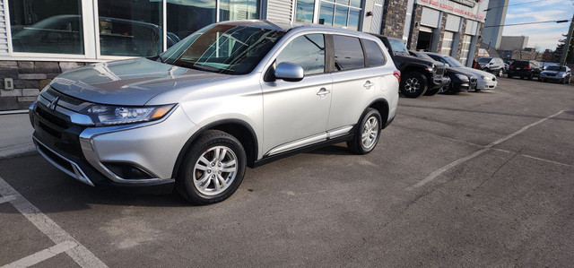 2019 Mitsubishi Outlander ES AWC in Cars & Trucks in Calgary - Image 4