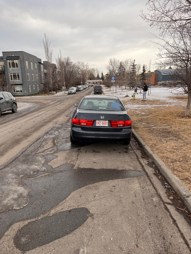 2005 Honda Accord EX in Cars & Trucks in Calgary - Image 3