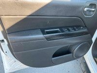 2011 Jeep Patriot North 4x4, Automatique, 4Cyl 2.4L, 125000Km, Groupe Electrique Complet, Cruise Con... (image 9)