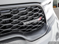 This Dodge Durango has a dependable ERC 3.6L Pentastar(TM) VVT V6 engine w/ESS engine powering this... (image 9)