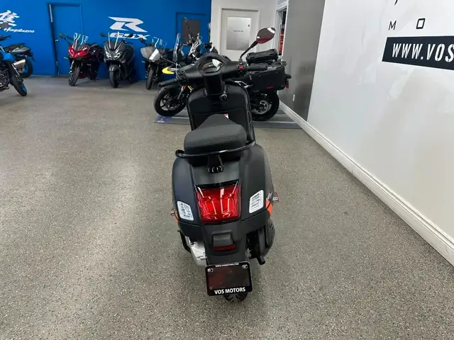 2025 Vespa GTS 310 Supersport MY 25 - V6610 - -No Payments for 1 in Scooters & Pocket Bikes in Markham / York Region - Image 12