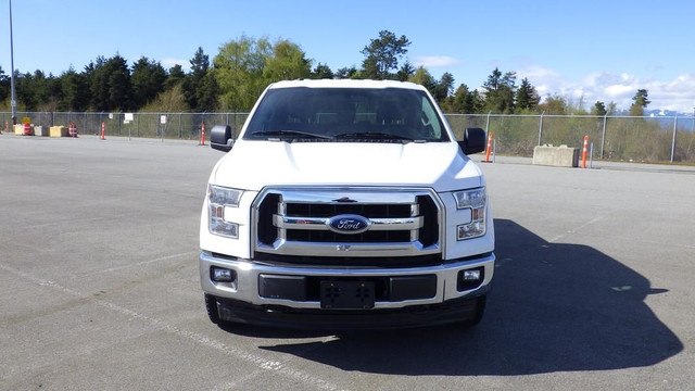 2017 Ford F-150 XLT SuperCrew 6.5-ft. Bed 4WD in Cars & Trucks in Richmond - Image 3