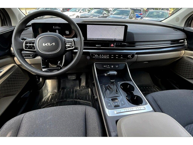 2025 Kia Carnival LX in Cars & Trucks in Barrie - Image 4
