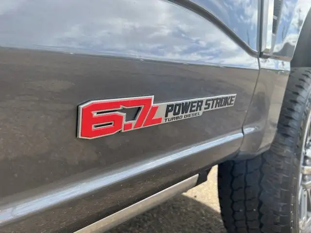 2023 Ford Super Duty F-350 SRW Limited CrewCab 160 | MoonRoof dans Autos et camions dans Ville d’Edmonton - Image 32