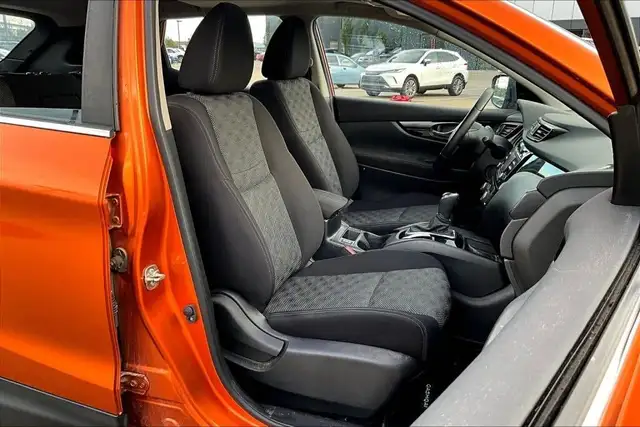 2018 Nissan Qashqai AWD SV in Cars & Trucks in Edmonton - Image 8