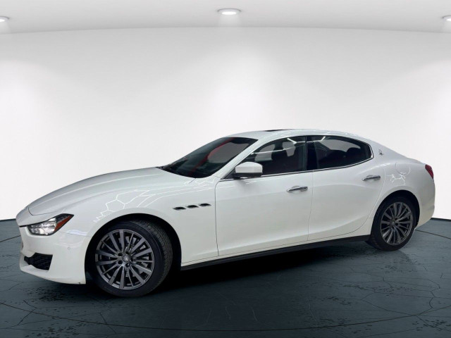 2019 Maserati Ghibli in Cars & Trucks in Edmonton - Image 2