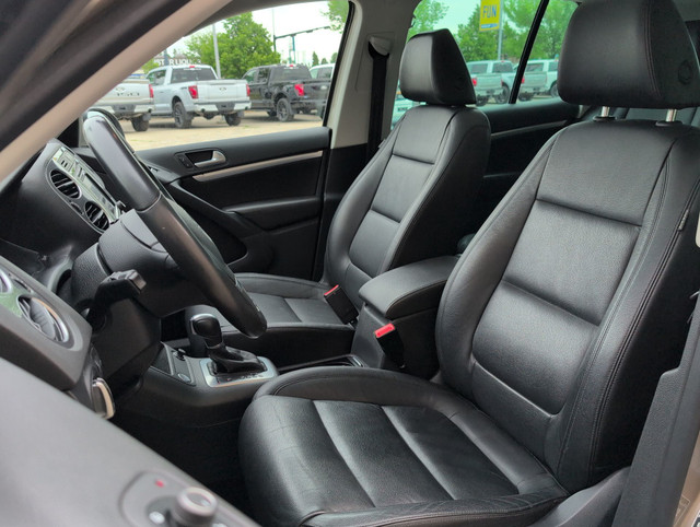 2016 Volkswagen Tiguan Highline 4MOTION in Cars & Trucks in Lethbridge - Image 3