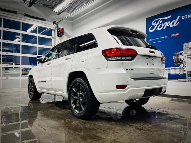 JEEP - GRAND CHEROKEE - 80TH ANNIVERSAIRE - 4WD/INTEGRALE - 2021 in Cars & Trucks in Drummondville - Image 4