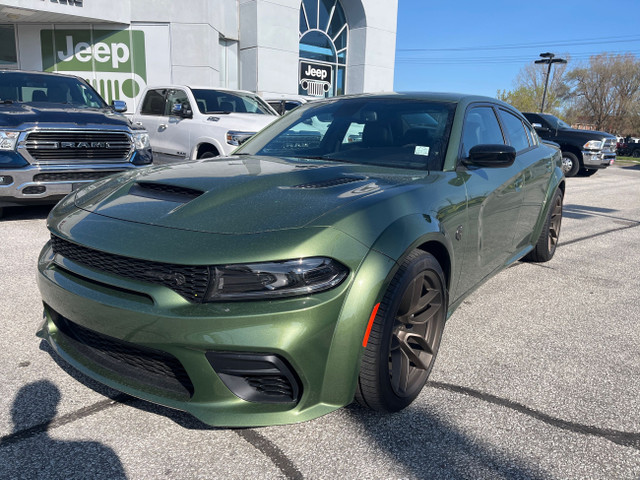 2023 Dodge Charger SRT Hellcat Widebody in Cars & Trucks in Sarnia - Image 2