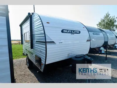 Sunset Park RV Sun Lite 16BH travel trailer highlights: Front Bed Booth Dinette Private Shower and T...