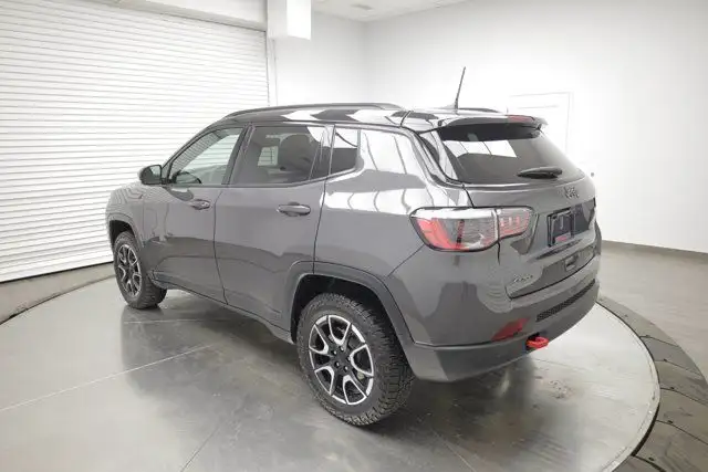 2024 Jeep Compass Trailhawk in Cars & Trucks in Calgary - Image 5