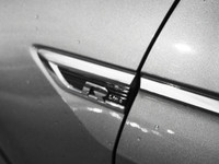 : CLEAN CARFAX | KEYLESS ENTRY | PUSH BUTTON START | PREMIUM WHEELS | REARVIEW CAMERA | PANAROMIC SU... (image 8)